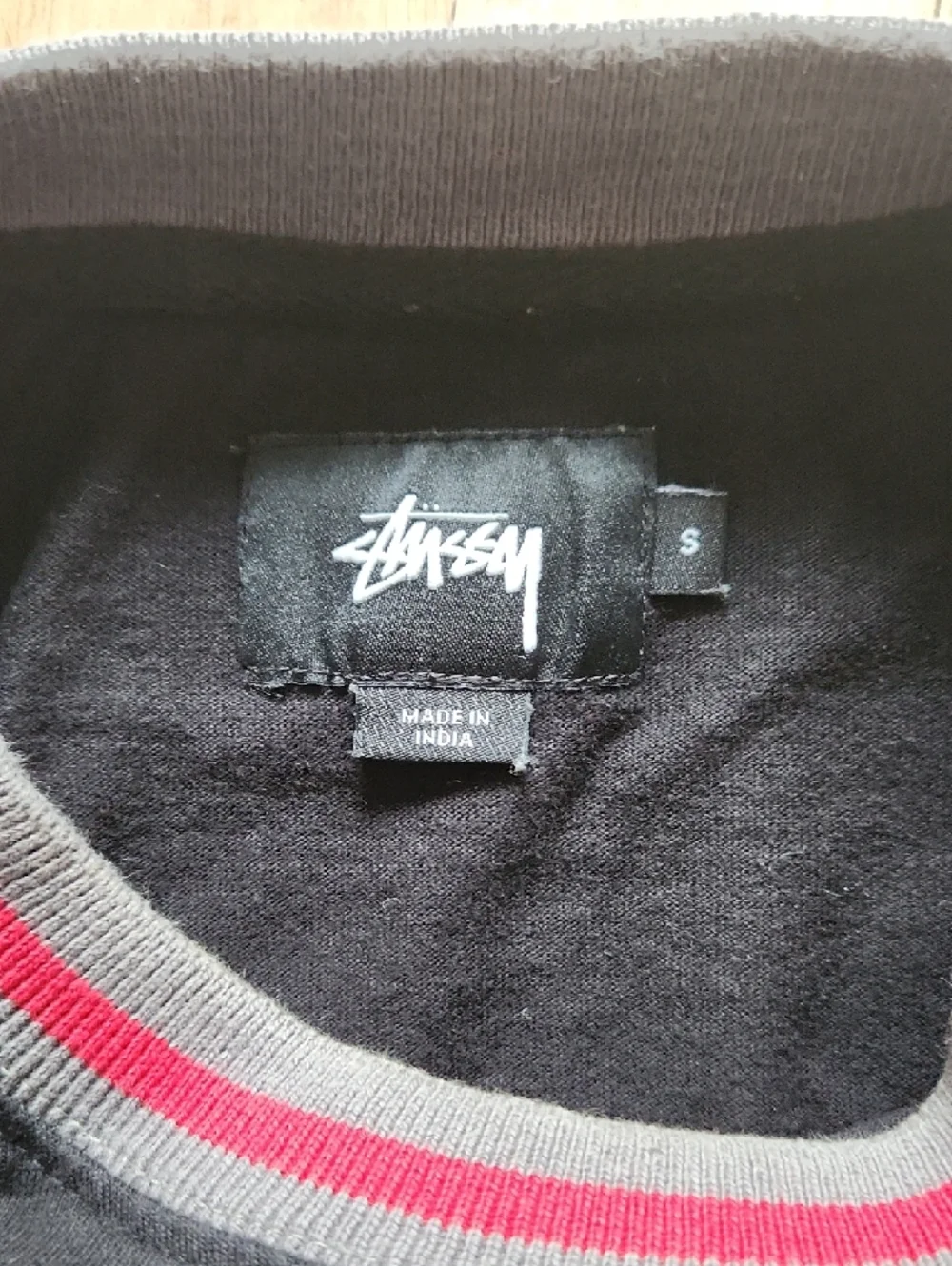 Stussy Black Tee with Gray Logo and Red Stripe Accents - Picture 14 of 16